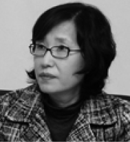 金英姬 문학평론가. KAIST 교수, 영문학. 저서로 『비평의 객관성과 실천적 지평』 『세계문학론』(공저) 등이 있다.
