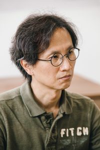 윤홍식